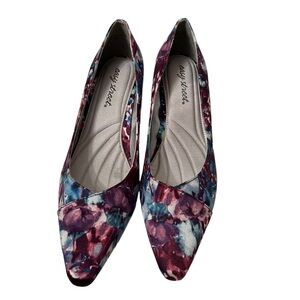 Easy Street Women’s Wines and Blues Satin Pointed Toe Kitten Heel Size 1…